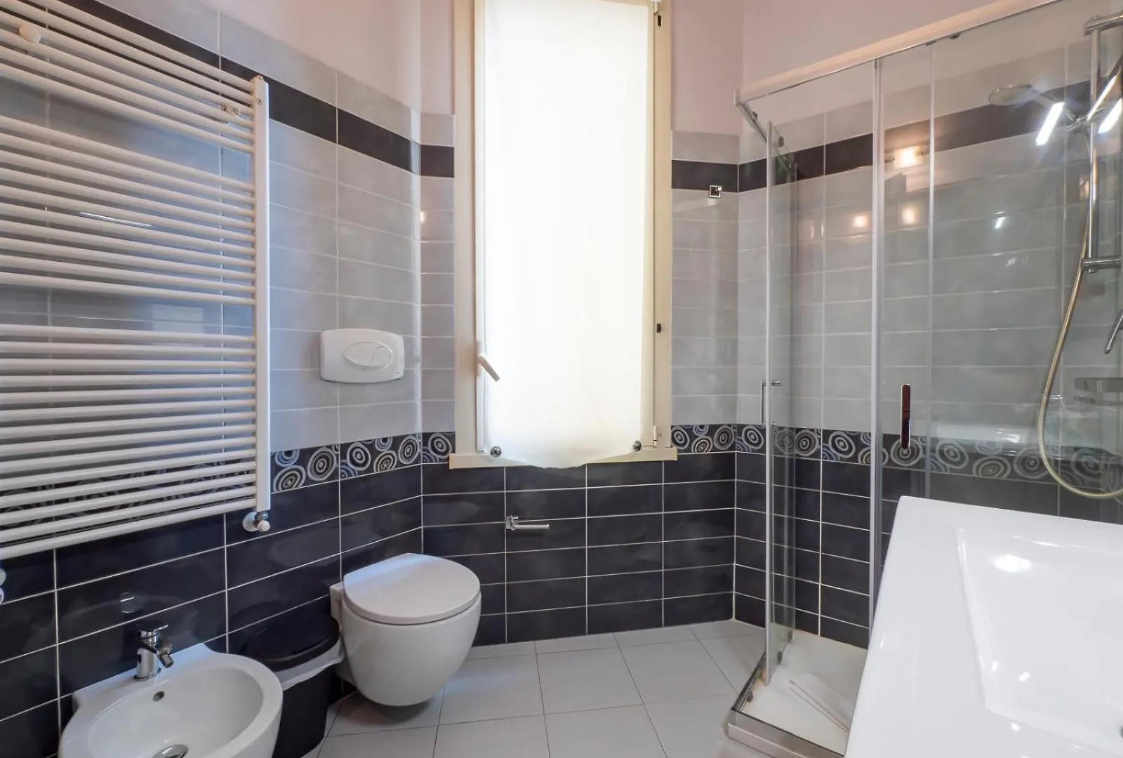 Xenia Apartments - Lovely Apartment In Citta Studi Milano 0*,  Italia